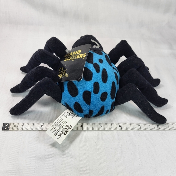 Beanie Boppers 24K Co Plush Scarlet The Spider Blue and Black 1997 No. 5124 NOS* - Picture 3 of 12